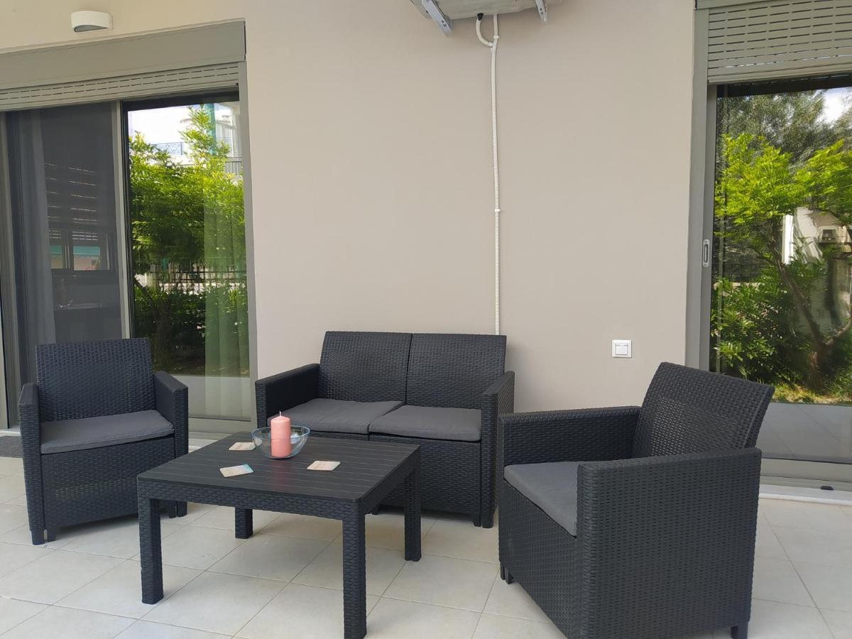Sea Horizon Suites Халкис Екстериор снимка